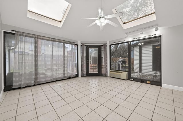 8027 Danette Ct, Houston, TX 77379