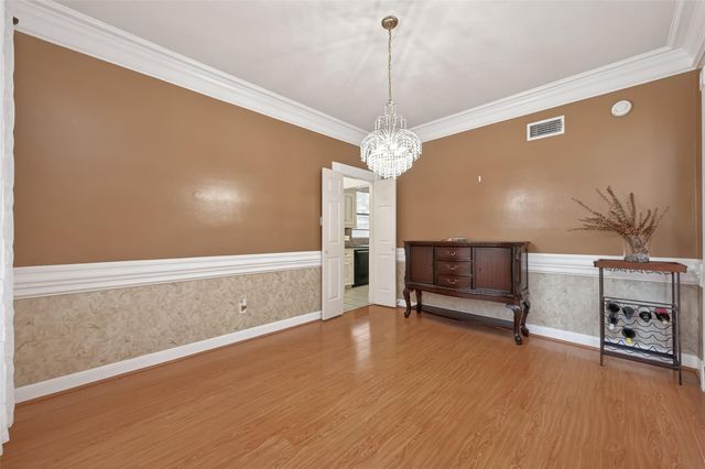 8027 Danette Ct, Houston, TX 77379