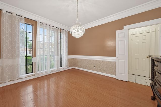 8027 Danette Ct, Houston, TX 77379