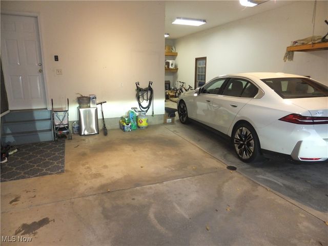 761 Rockside Road, Seven Hills, OH 44131