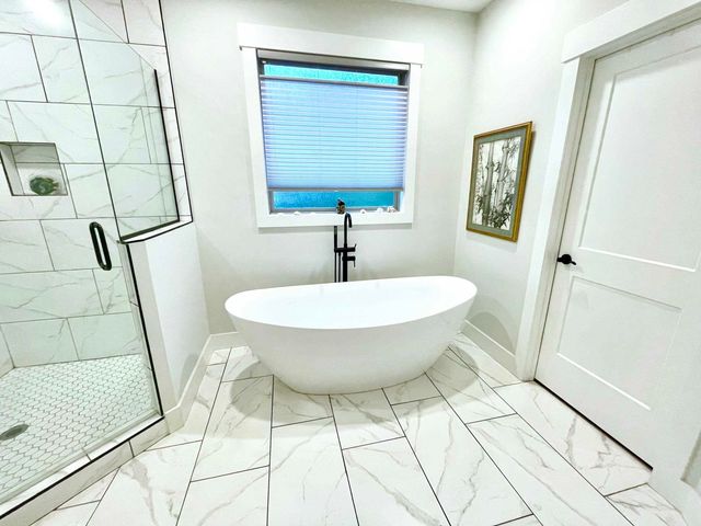 409 Shadow Oak Court, Boiling Springs, SC 29316