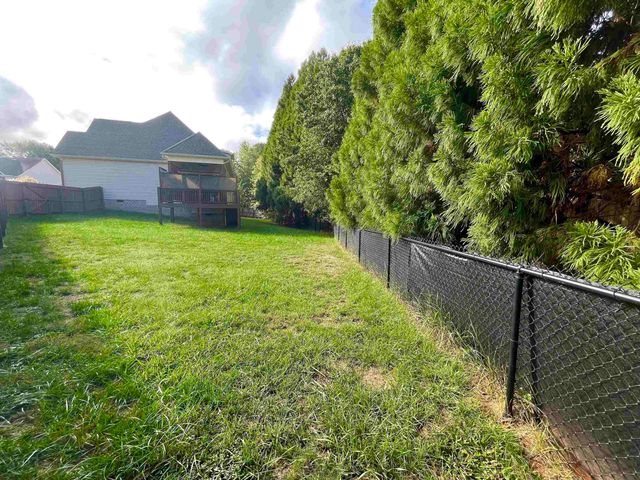 409 Shadow Oak Court, Boiling Springs, SC 29316