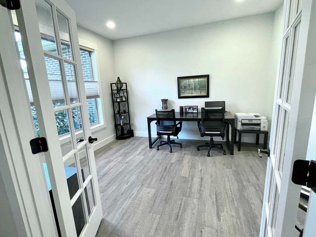 409 Shadow Oak Court, Boiling Springs, SC 29316