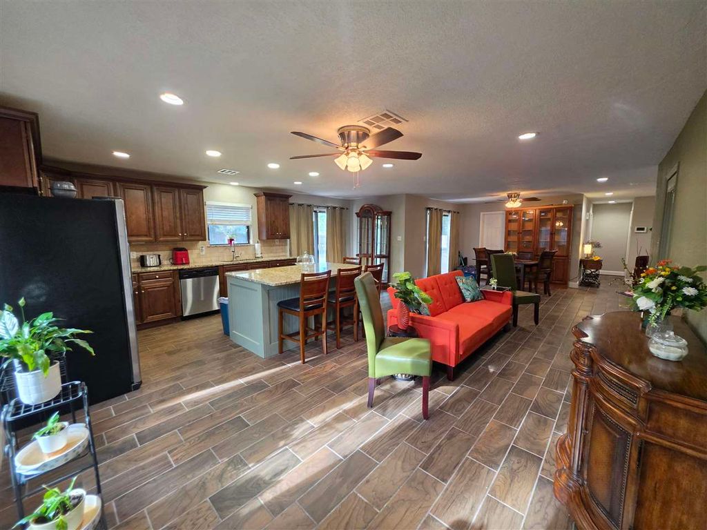5103 NW Cherry, Lawton, OK 73505