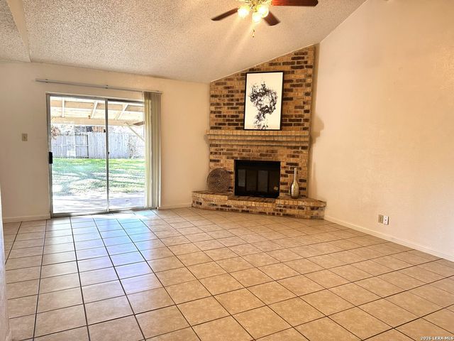 4627 Sparrows Nest, San Antonio, TX 78250