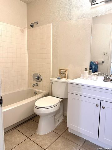 4627 Sparrows Nest, San Antonio, TX 78250