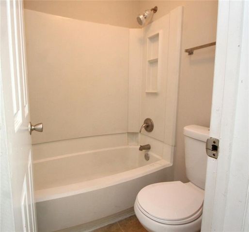 403 Bedfort Drive, Duluth, GA 30096