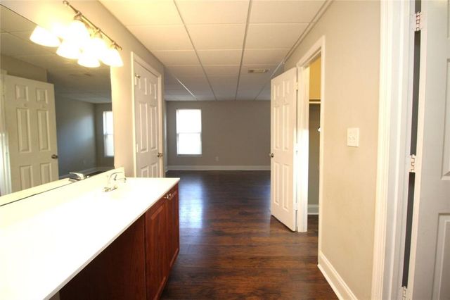 403 Bedfort Drive, Duluth, GA 30096