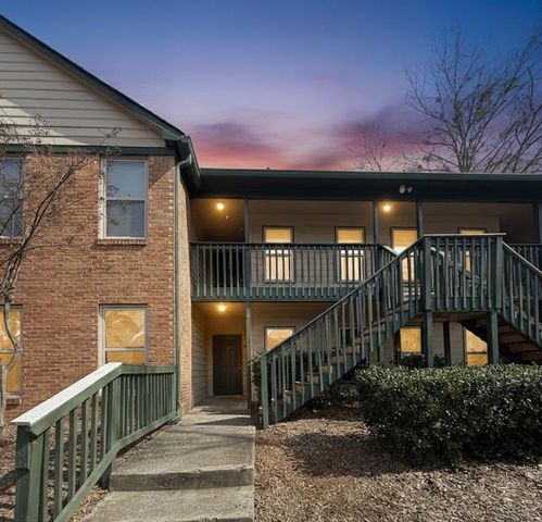 403 Bedfort Drive, Duluth, GA 30096