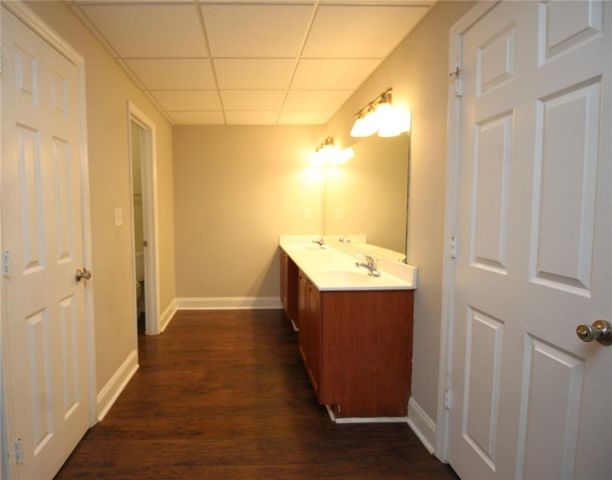 403 Bedfort Drive, Duluth, GA 30096