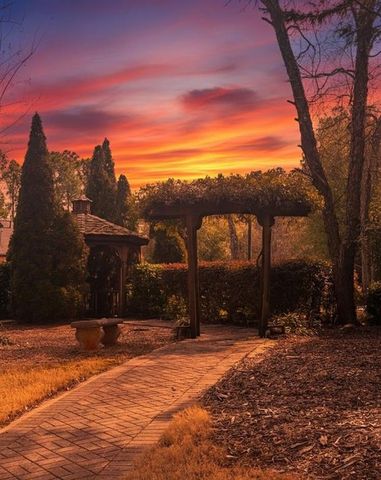 403 Bedfort Drive, Duluth, GA 30096