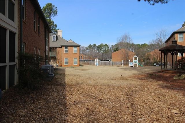 403 Bedfort Drive, Duluth, GA 30096