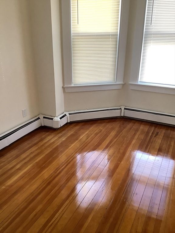 57 Vine 12, Lynn, MA 01905