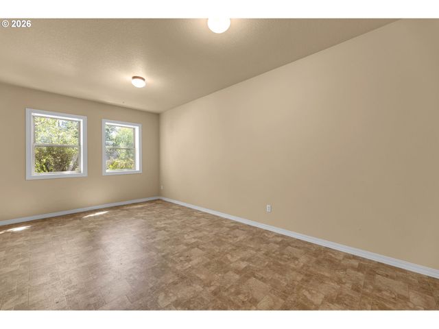 491 SAPPHIRE Rd, Woodland, WA 98674