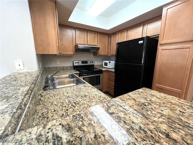 1455 East Katie Avenue K13, Las Vegas, NV 89119