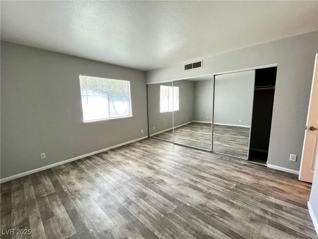 1455 East Katie Avenue K13, Las Vegas, NV 89119