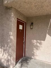 1455 East Katie Avenue K13, Las Vegas, NV 89119