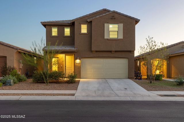 11288 S Weismann Drive, Vail, AZ 85641