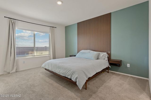 11288 S Weismann Drive, Vail, AZ 85641