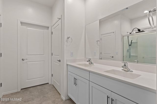 11288 S Weismann Drive, Vail, AZ 85641