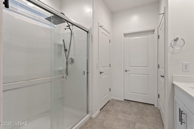 11288 S Weismann Drive, Vail, AZ 85641