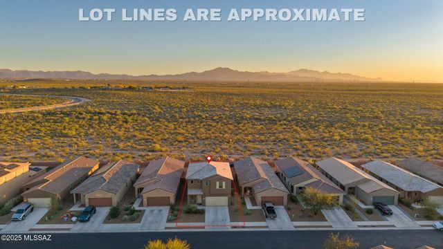 11288 S Weismann Drive, Vail, AZ 85641