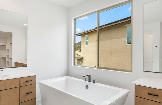 11760 Deerlake Ranch Road, Chatsworth, CA 91311