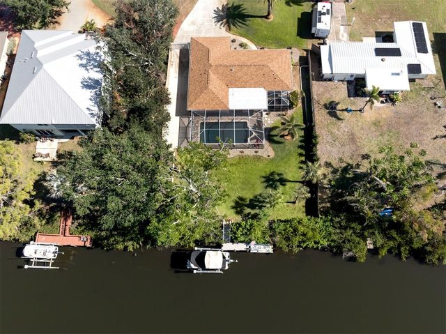 809 GARLAND AVENUE, Nokomis, FL 34275