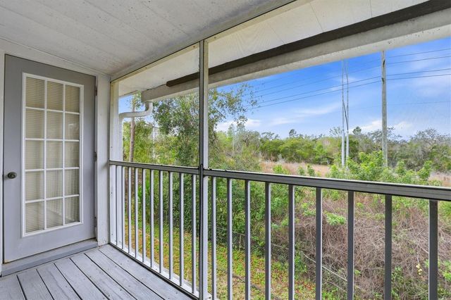 2101 FOX CHASE BOULEVARD 204, Palm Harbor, FL 34683