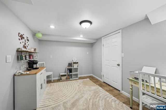 13-29 20th Street, Fair Lawn, NJ 07410