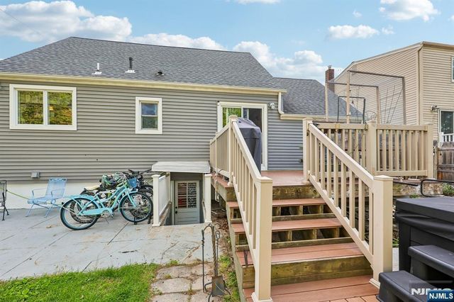 13-29 20th Street, Fair Lawn, NJ 07410