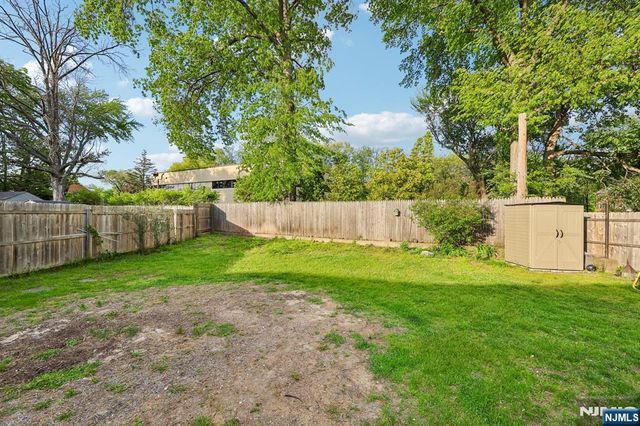 13-29 20th Street, Fair Lawn, NJ 07410