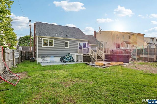 13-29 20th Street, Fair Lawn, NJ 07410
