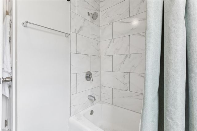 4001 Chesapeake AVE, Hampton, VA 23669