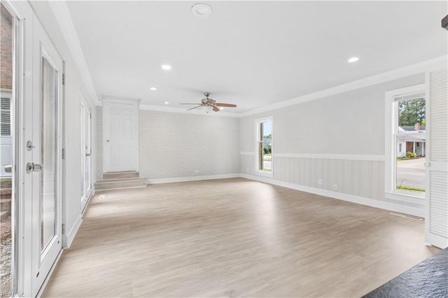 4001 Chesapeake AVE, Hampton, VA 23669