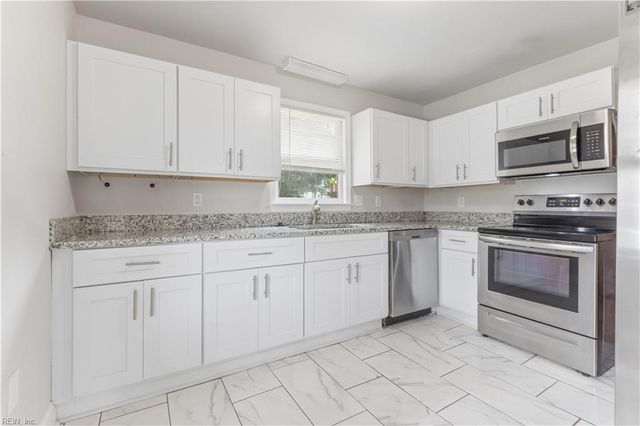 4001 Chesapeake AVE, Hampton, VA 23669