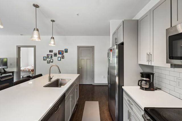 1638 54th Ave N Apt 101, Nashville, TN 37209