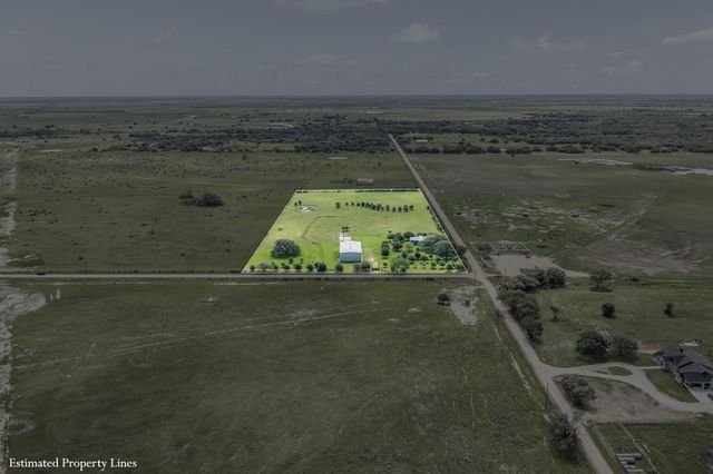1195 County Road 161, Rock Island, TX 77470