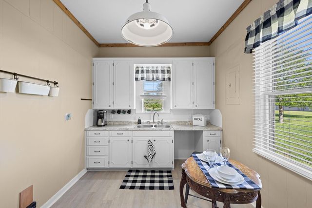 1195 County Road 161, Rock Island, TX 77470