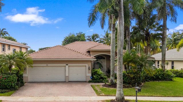 942 Windward Way, Weston, FL 33327