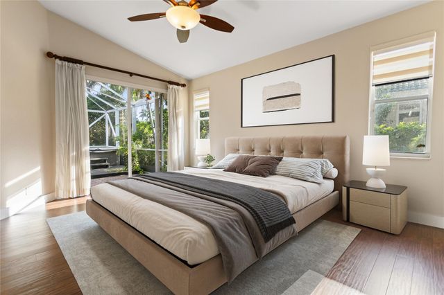 942 Windward Way, Weston, FL 33327