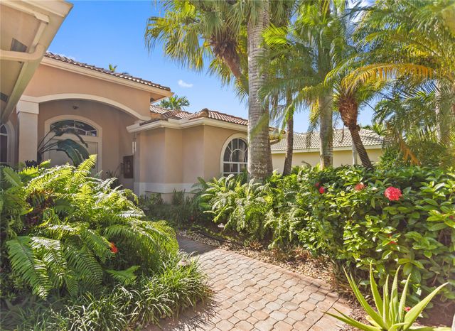 942 Windward Way, Weston, FL 33327