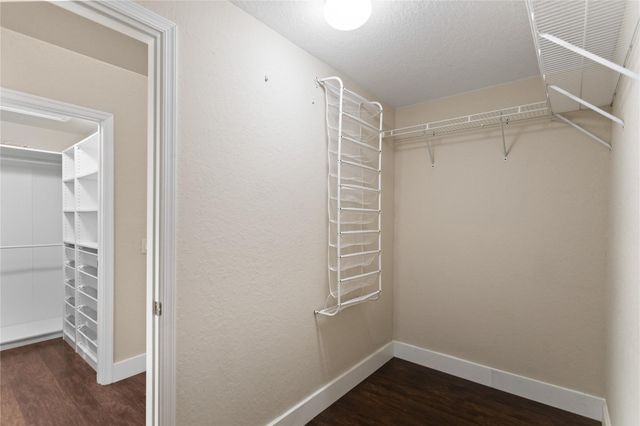 942 Windward Way, Weston, FL 33327