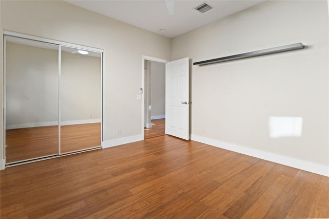 942 Windward Way, Weston, FL 33327