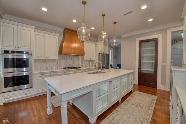 325 W Main Street, Greenfield, IN 46140