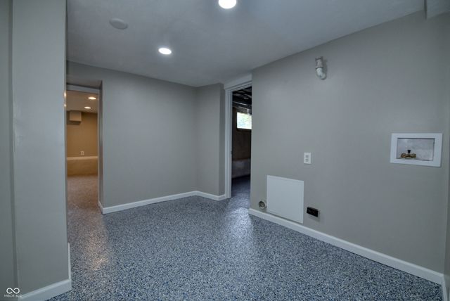 325 W Main Street, Greenfield, IN 46140
