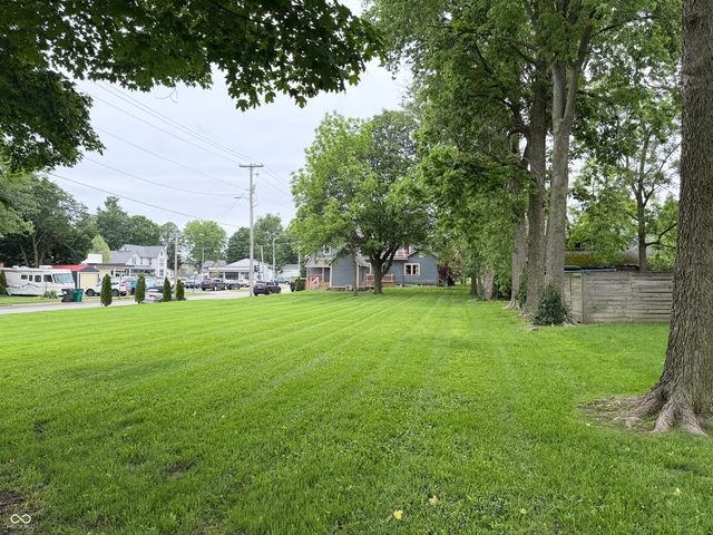 325 W Main Street, Greenfield, IN 46140