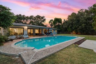 204 Gardenview, Castle Hills, TX 78213
