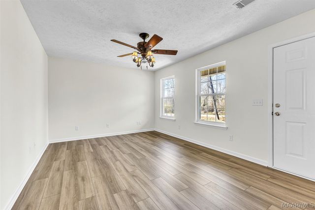 2088 Old US Highway 231 ., Wetumpka, AL 36092