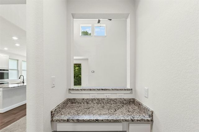 2309 Lone Spur CV, Round Rock, TX 78665
